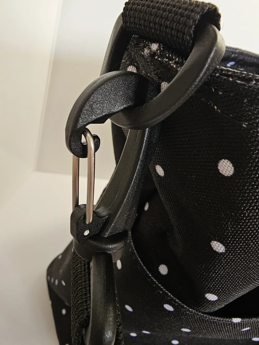 NWT Parkland Fairview Diaper Bag B/W Polka Dots With Matching Changer And Strap